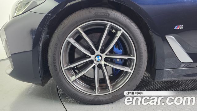 BMW 5 серии 2022