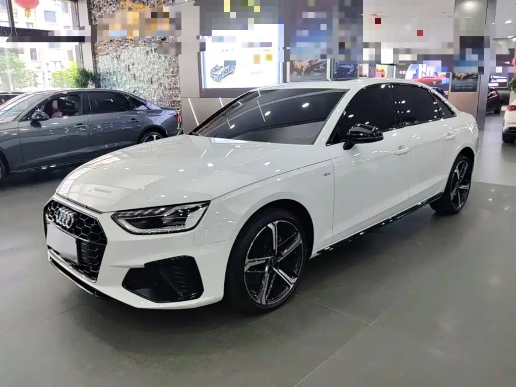 Audi A4 2025