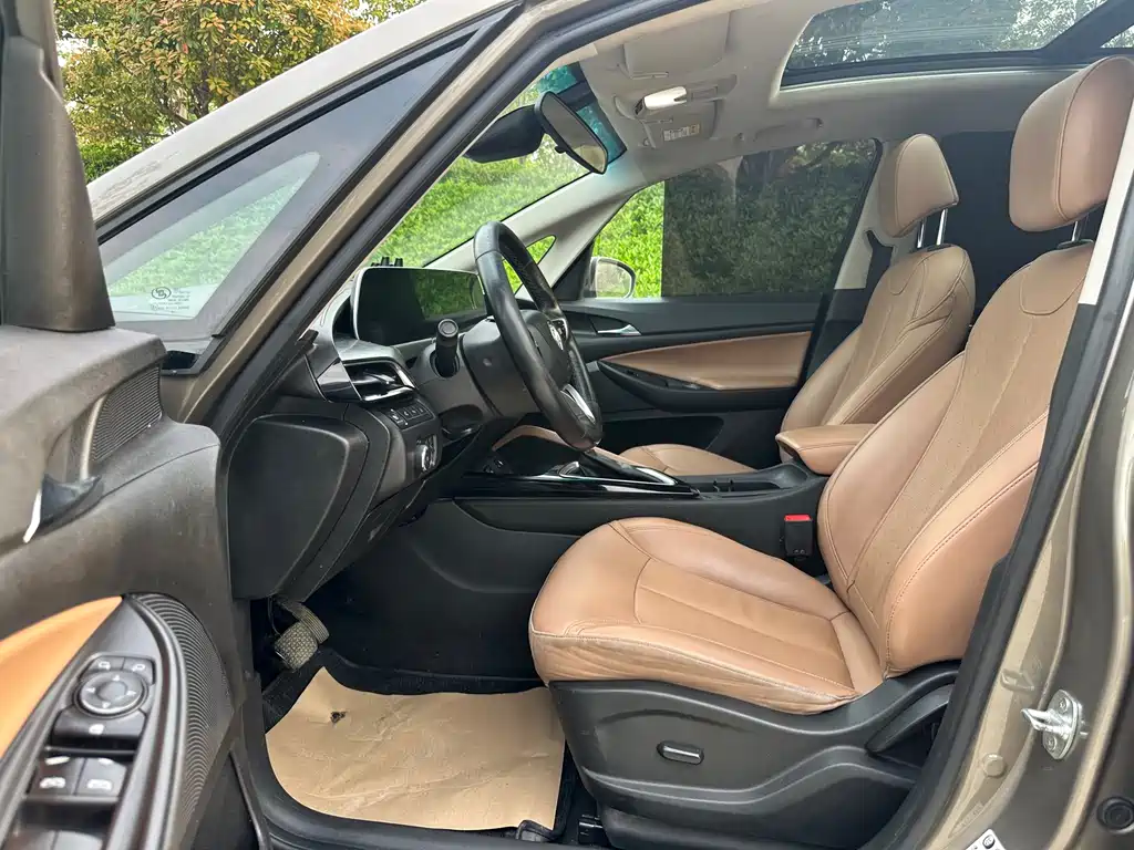 Buick GL6 2021