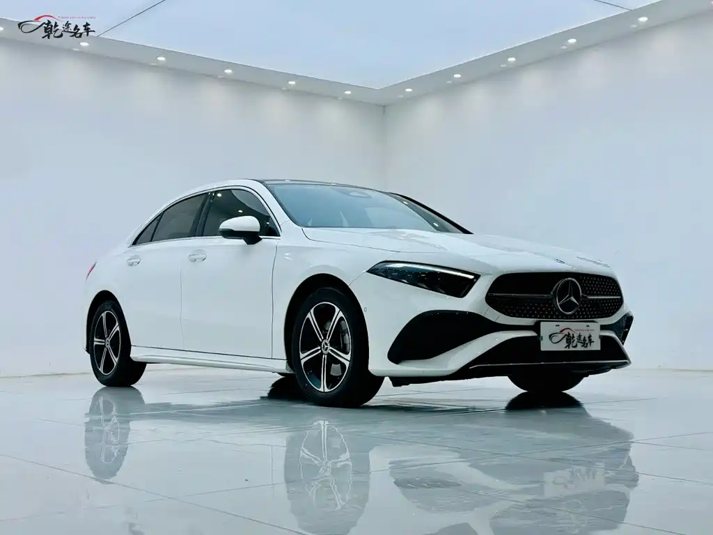 Mercedes-Benz A-Класс 2024