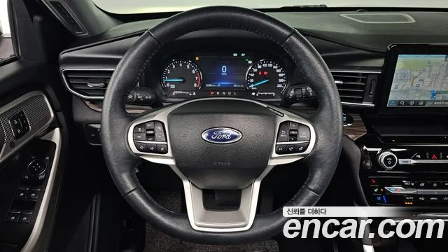 Ford Explorer 2022