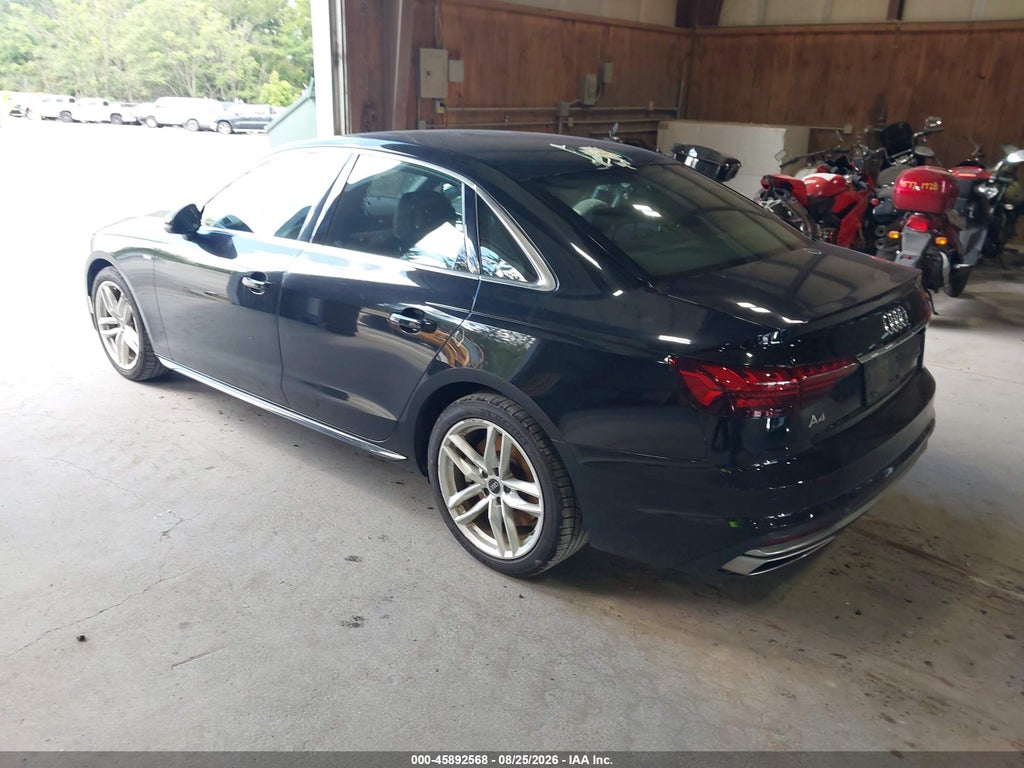 Audi A4 2022