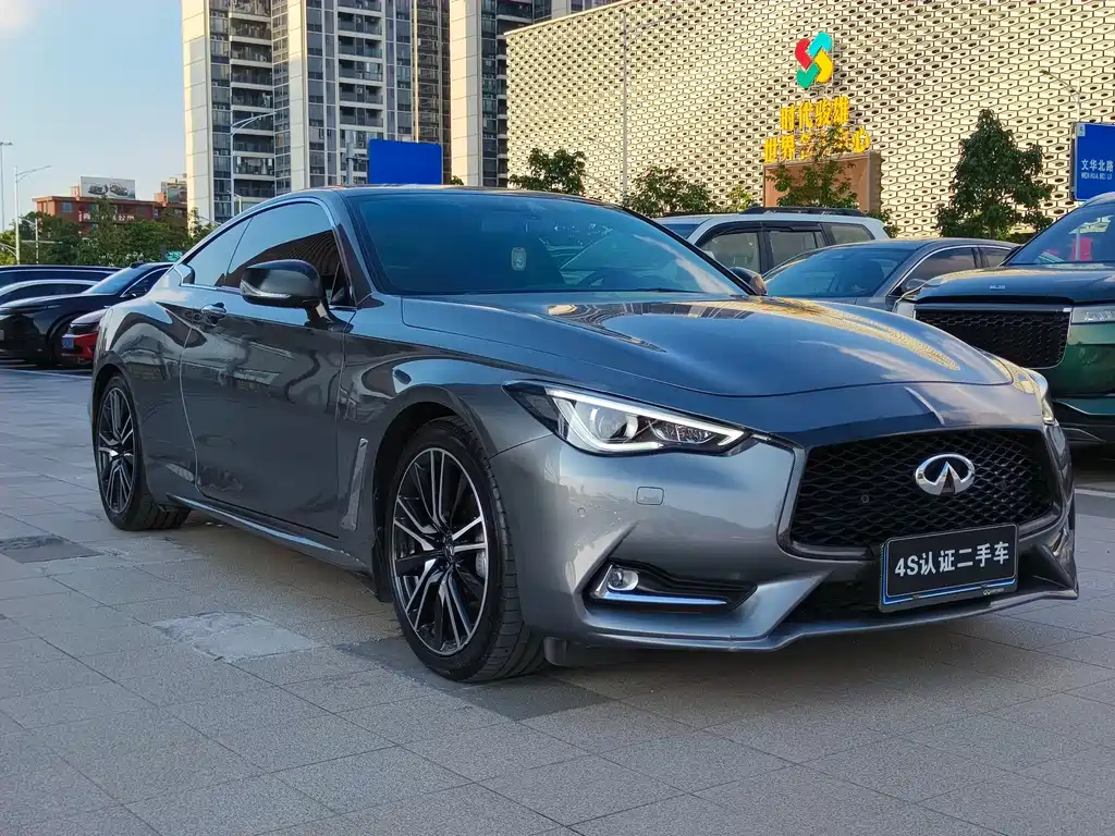 Infiniti Q60 2020