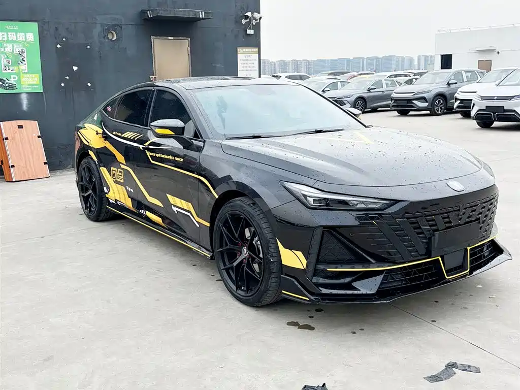 Changan UNI-V 2022