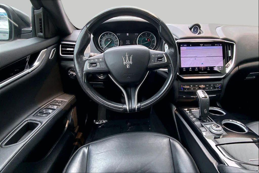 Maserati Ghibli 2023