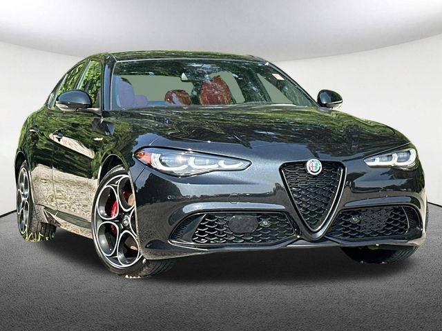 Alfa Romeo Giulia 2024