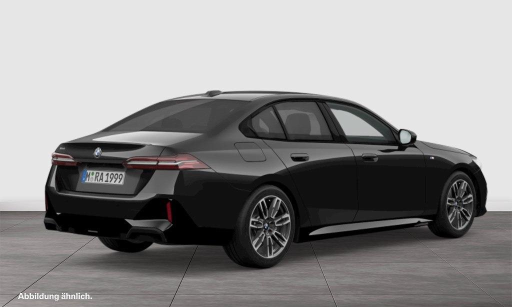 BMW 540 2024