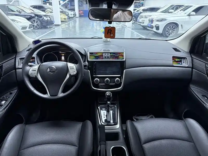 Nissan Tiida 2024