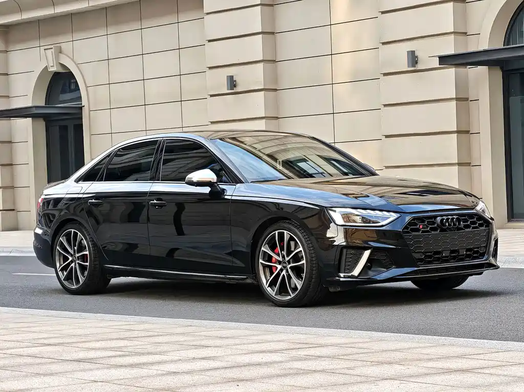 Audi S4 2024