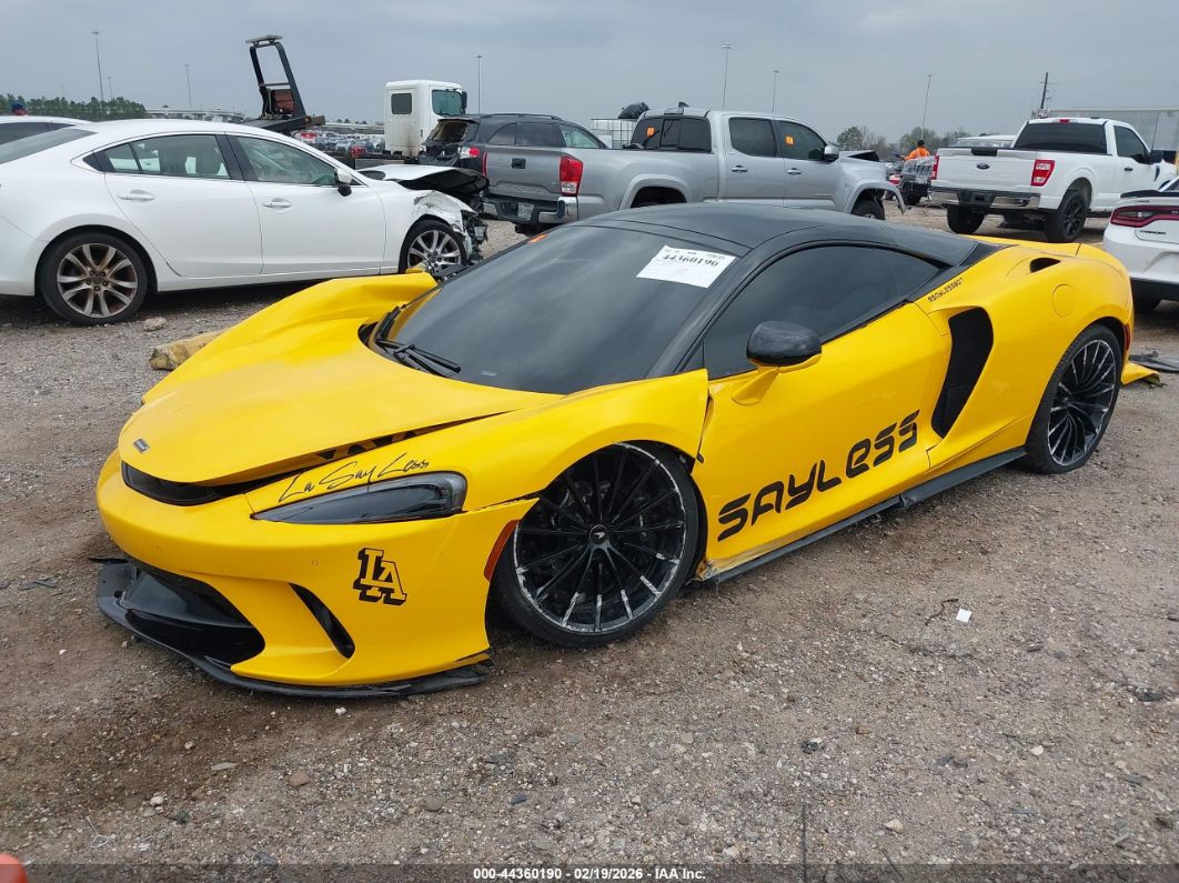 McLaren GT 2021