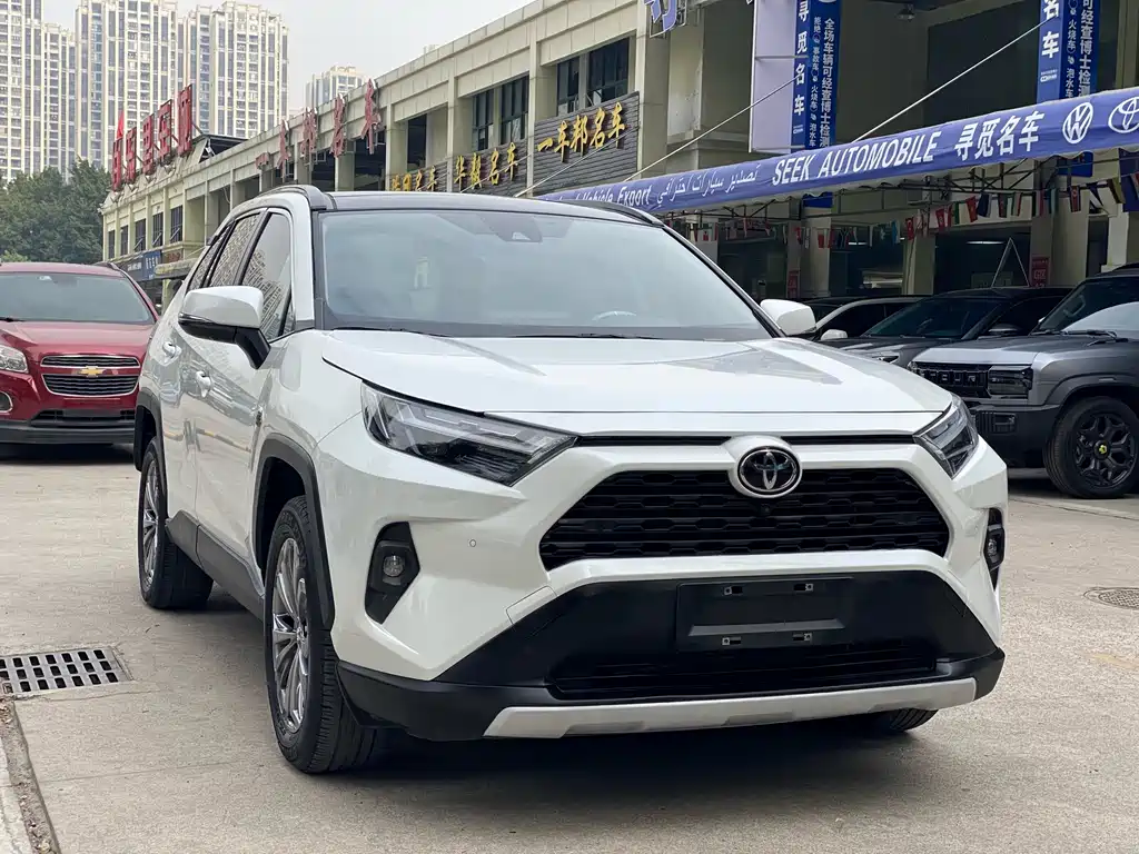 Toyota RAV4 2023