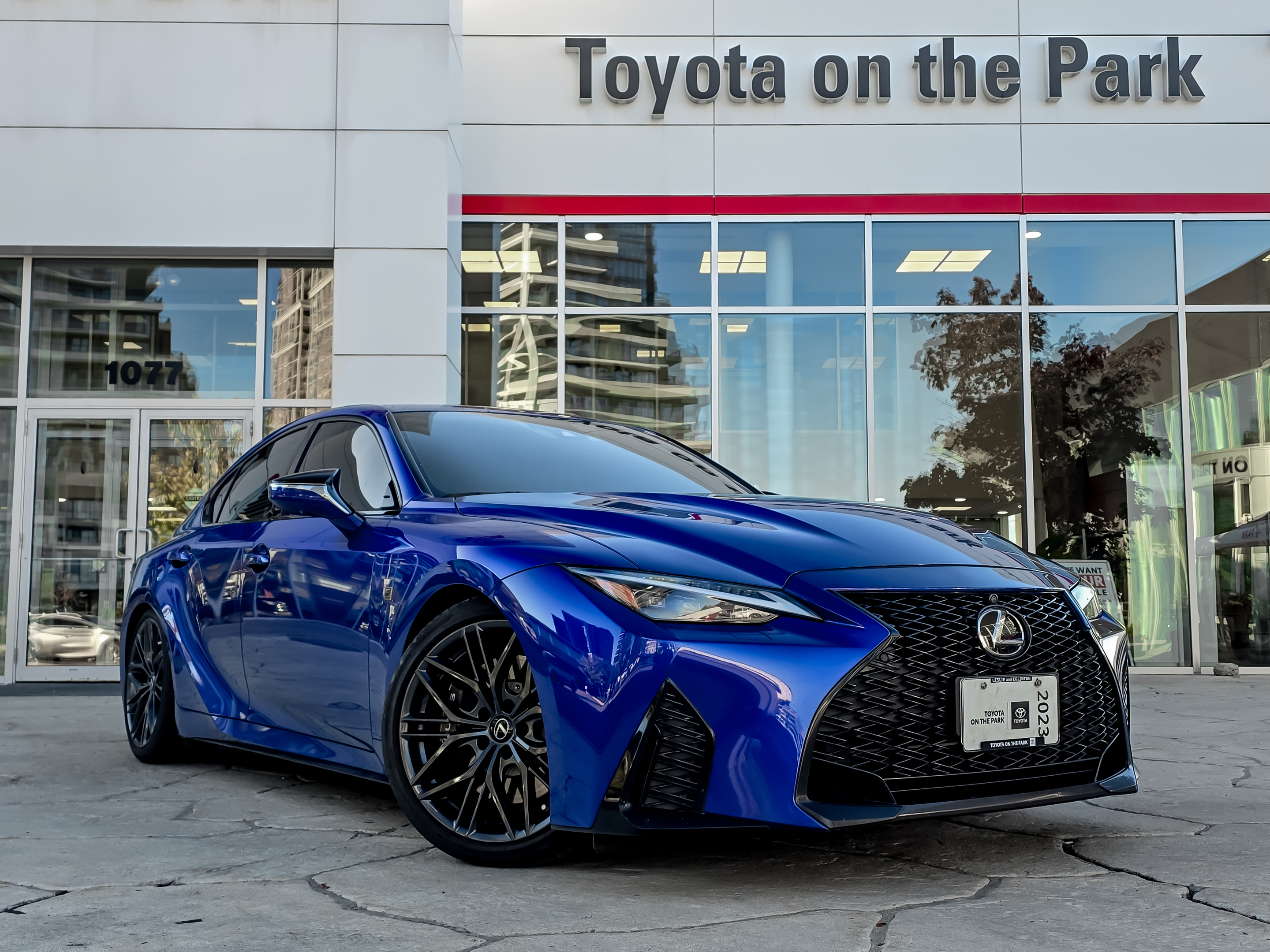 Lexus IS 2023