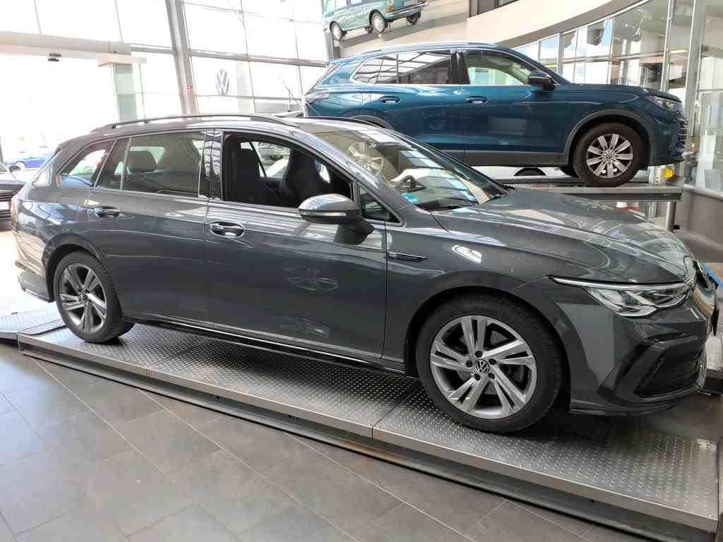 Volkswagen Golf 2023