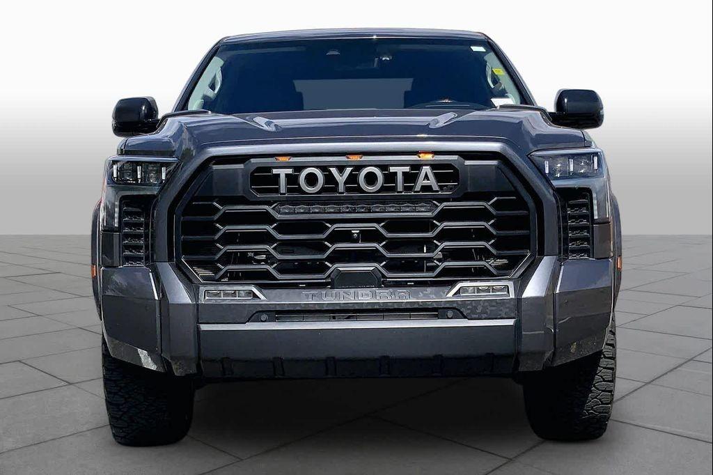 Toyota Tundra 2023