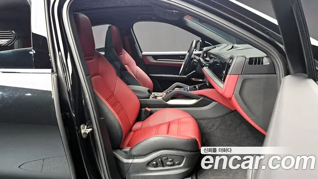 Porsche Cayenne 2024