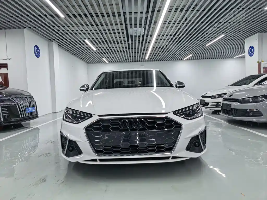 Audi A4 2021