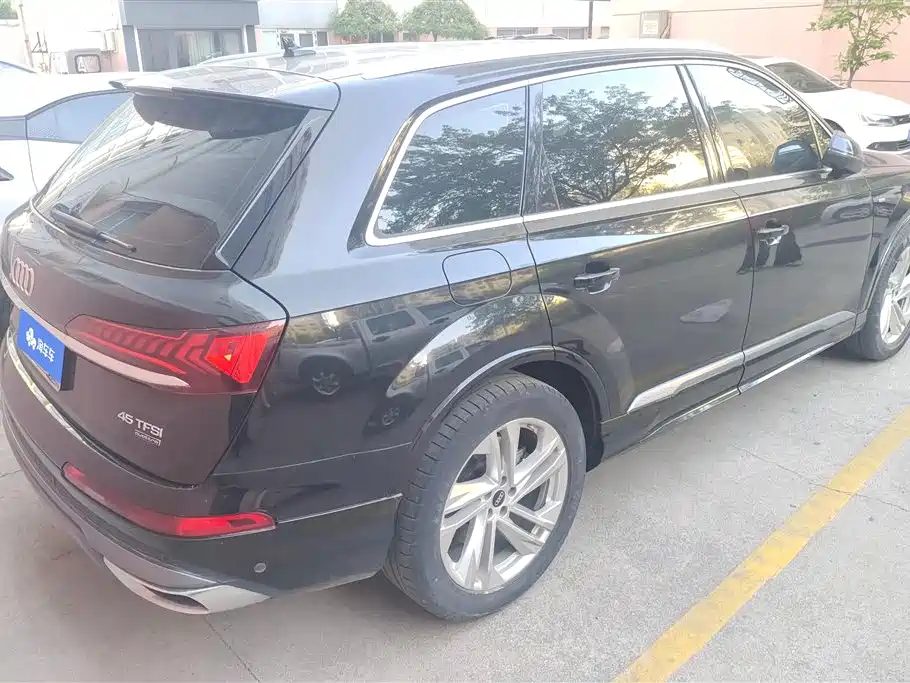 Audi Q7 2022