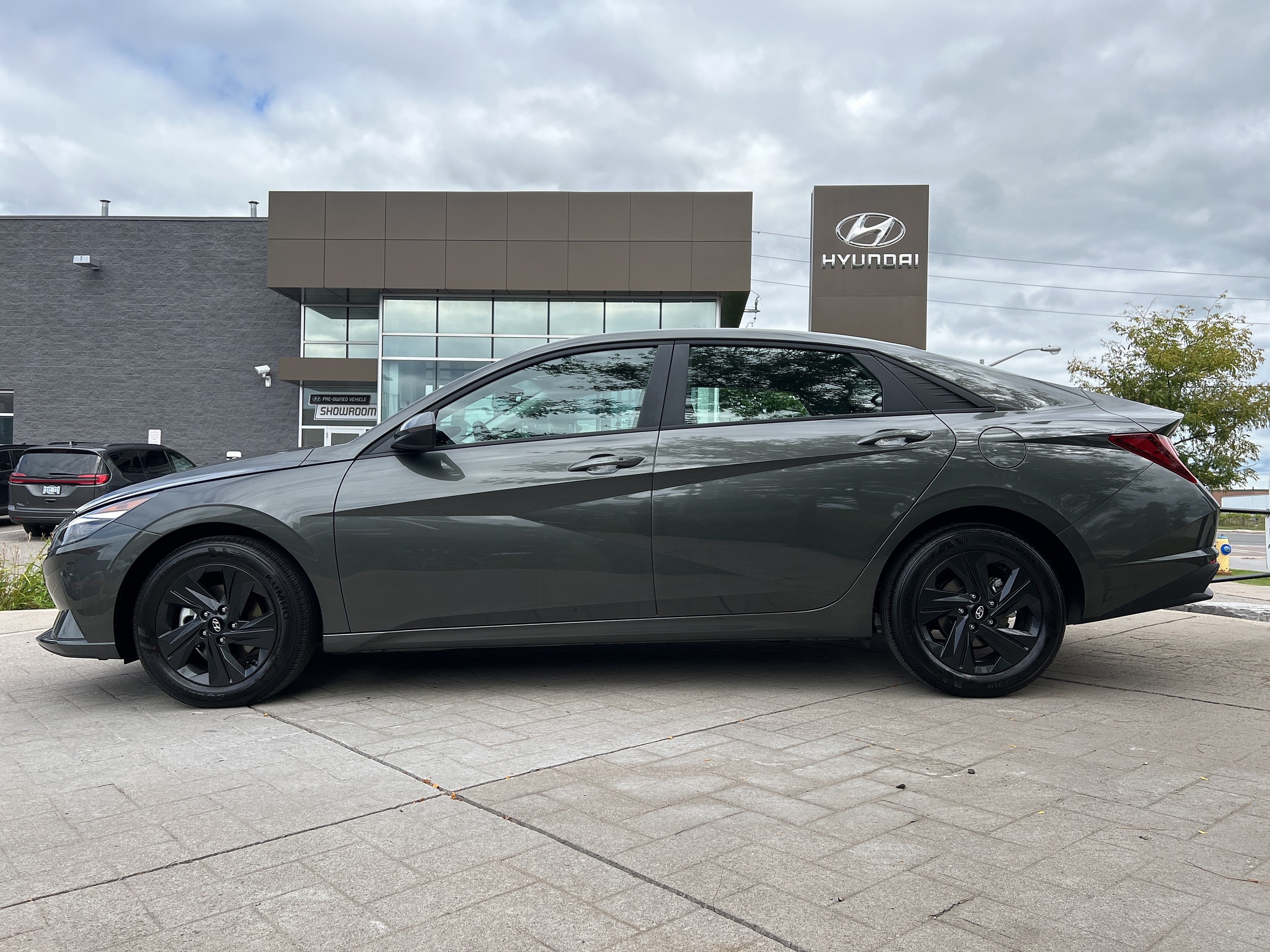Hyundai Elantra 2023