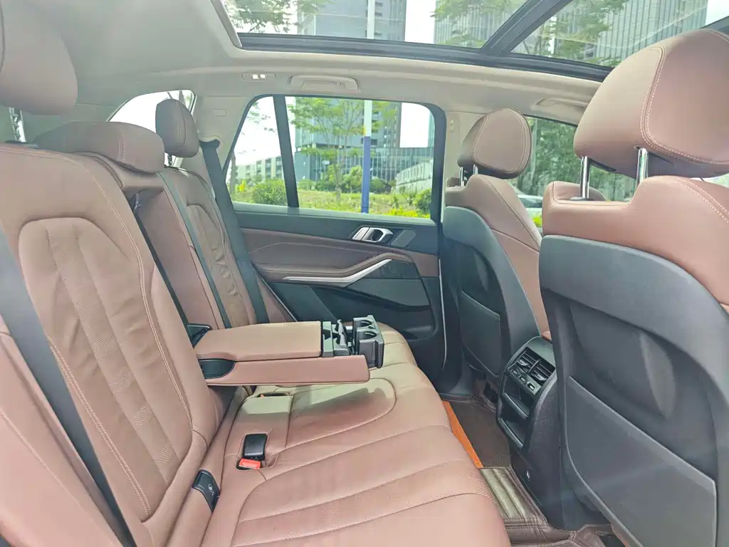 BMW X5 2021