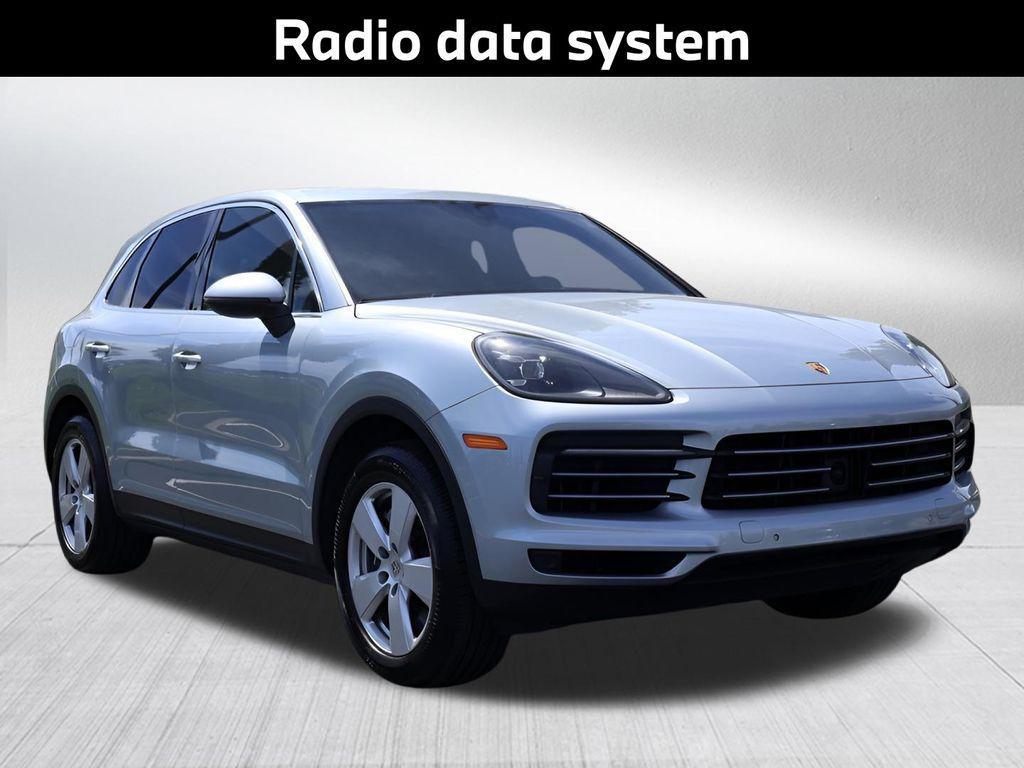 Porsche Cayenne 2021