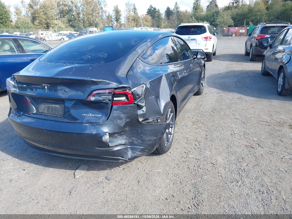 Tesla Model 3 2022