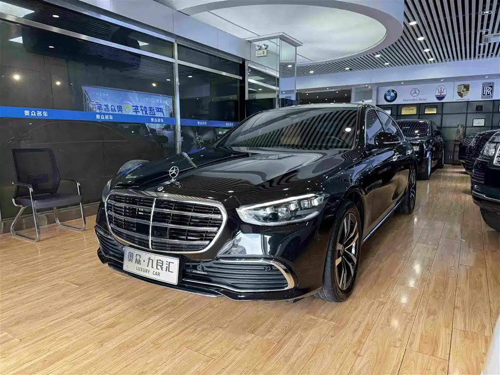 Mercedes-Benz S-Класс 2022