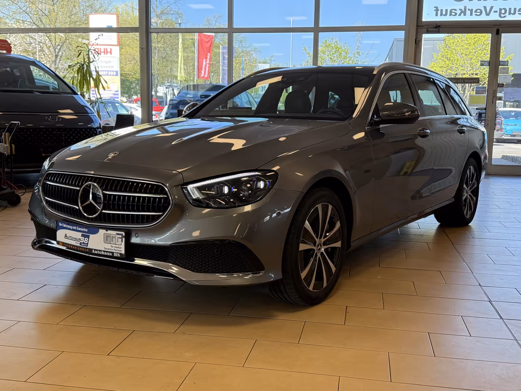 Mercedes-Benz E 300 2021