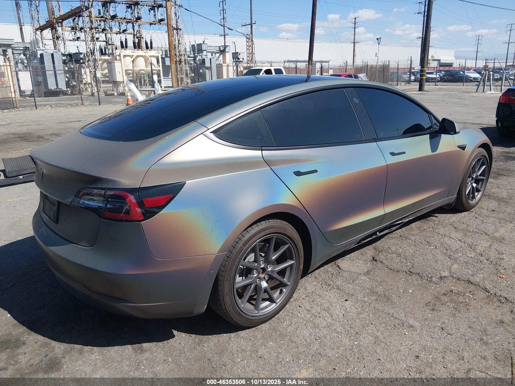 Tesla Model 3 2021