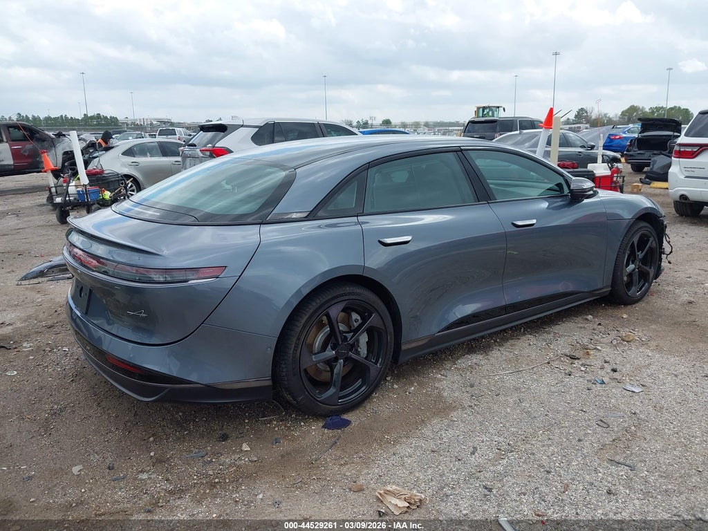 Lucid Air 2025