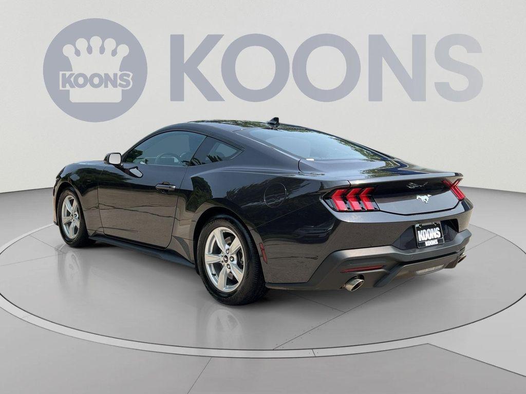 Ford Mustang 2024