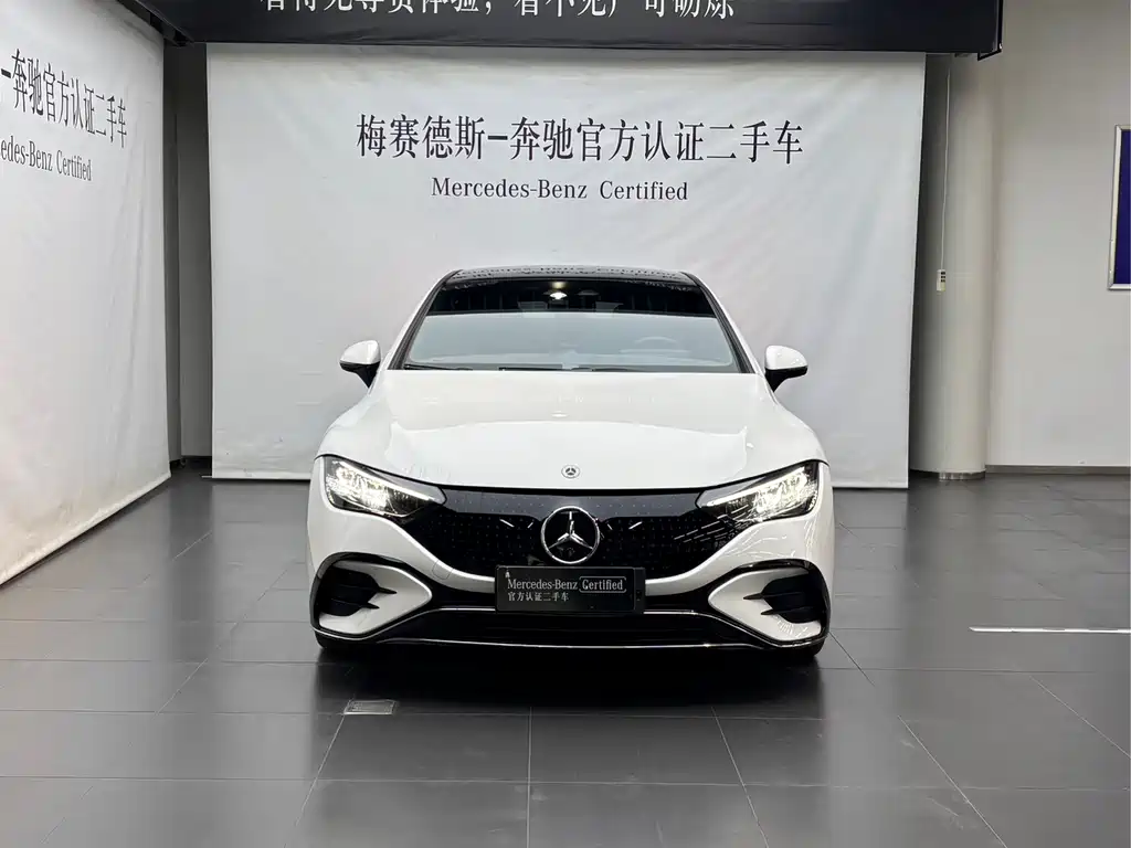 Mercedes-Benz EQE 2023