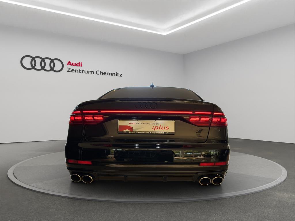 Audi S8 2023
