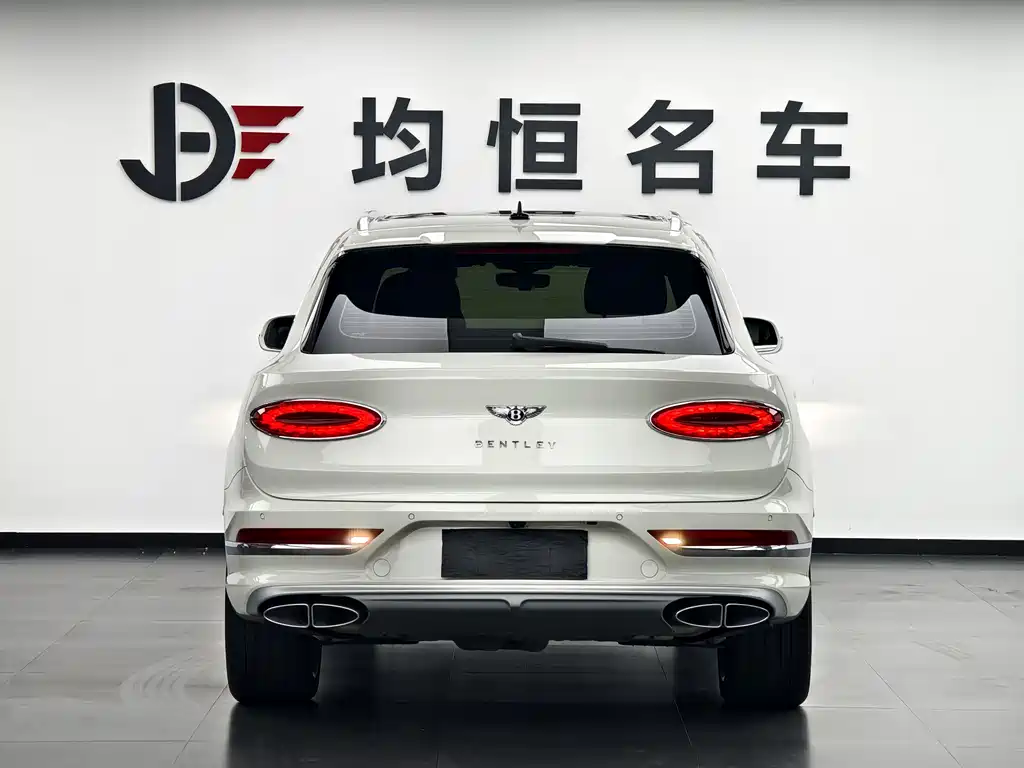 Bentley Bentayga 2024