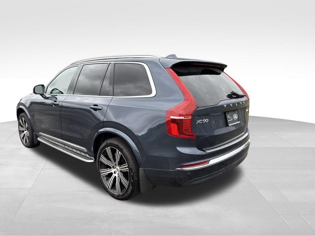 Volvo XC90 2025
