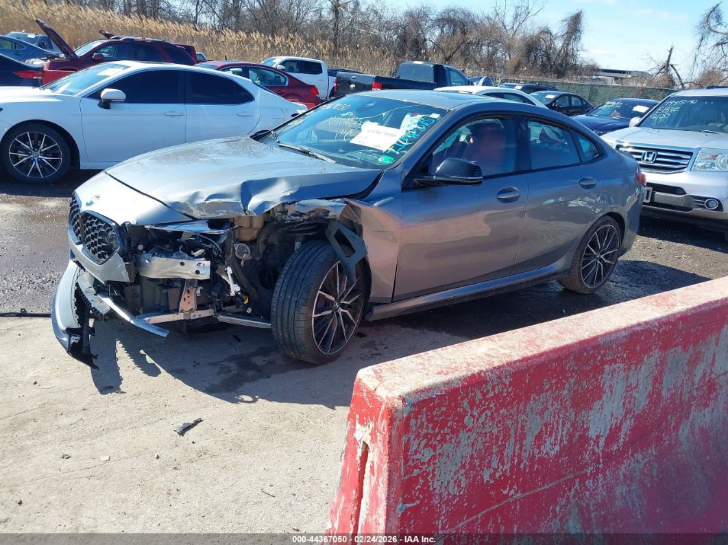 BMW M235 2022