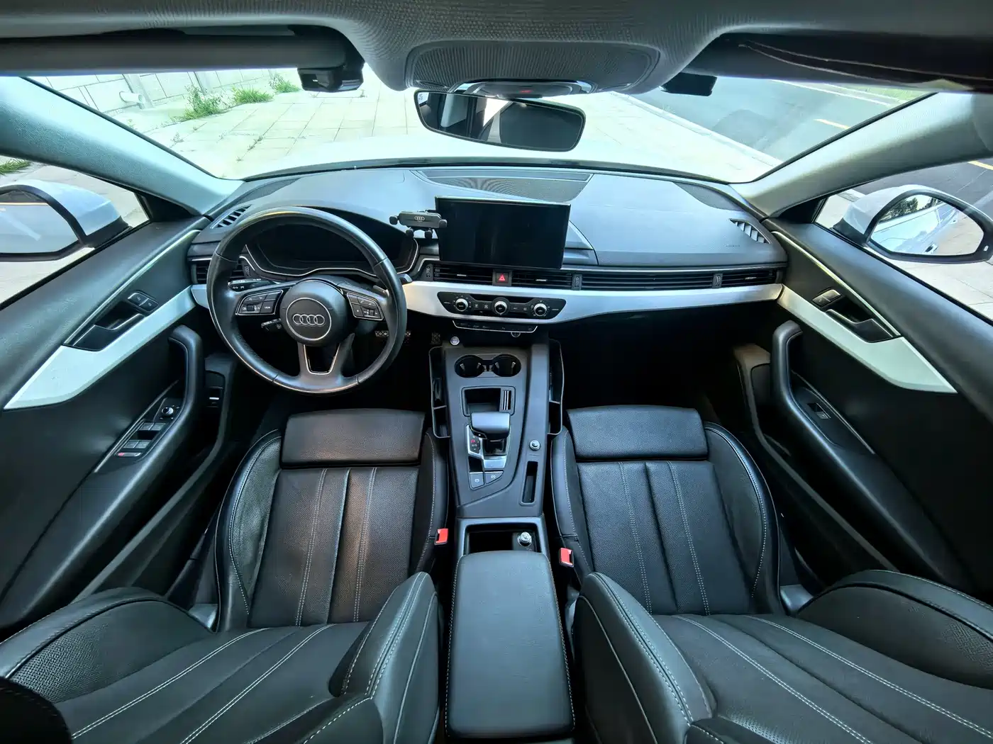 Audi A4 2024