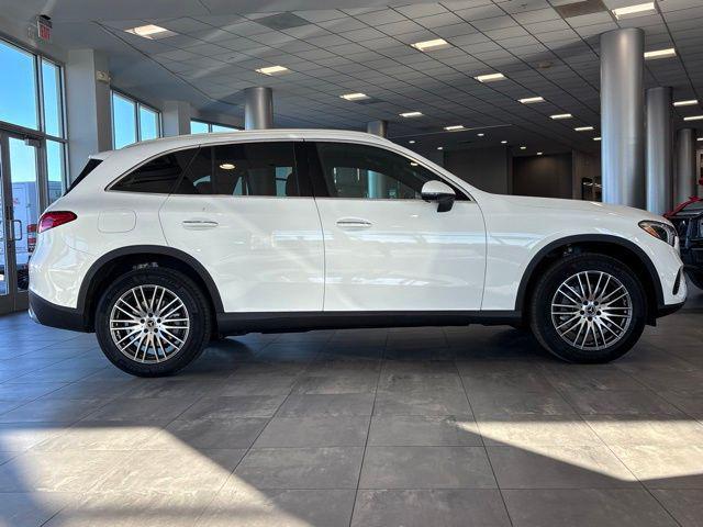 Mercedes-Benz GLC 300 2026