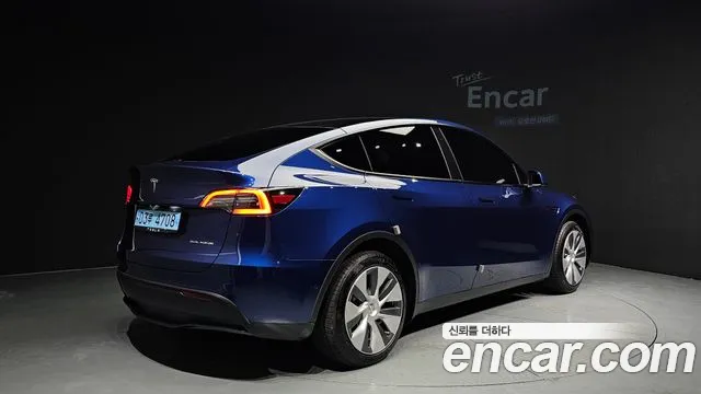 Tesla Model Y 2022