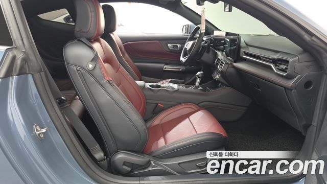 Ford Mustang 2024