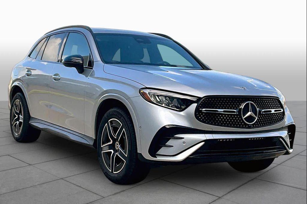 Mercedes-Benz GLC 300 2025