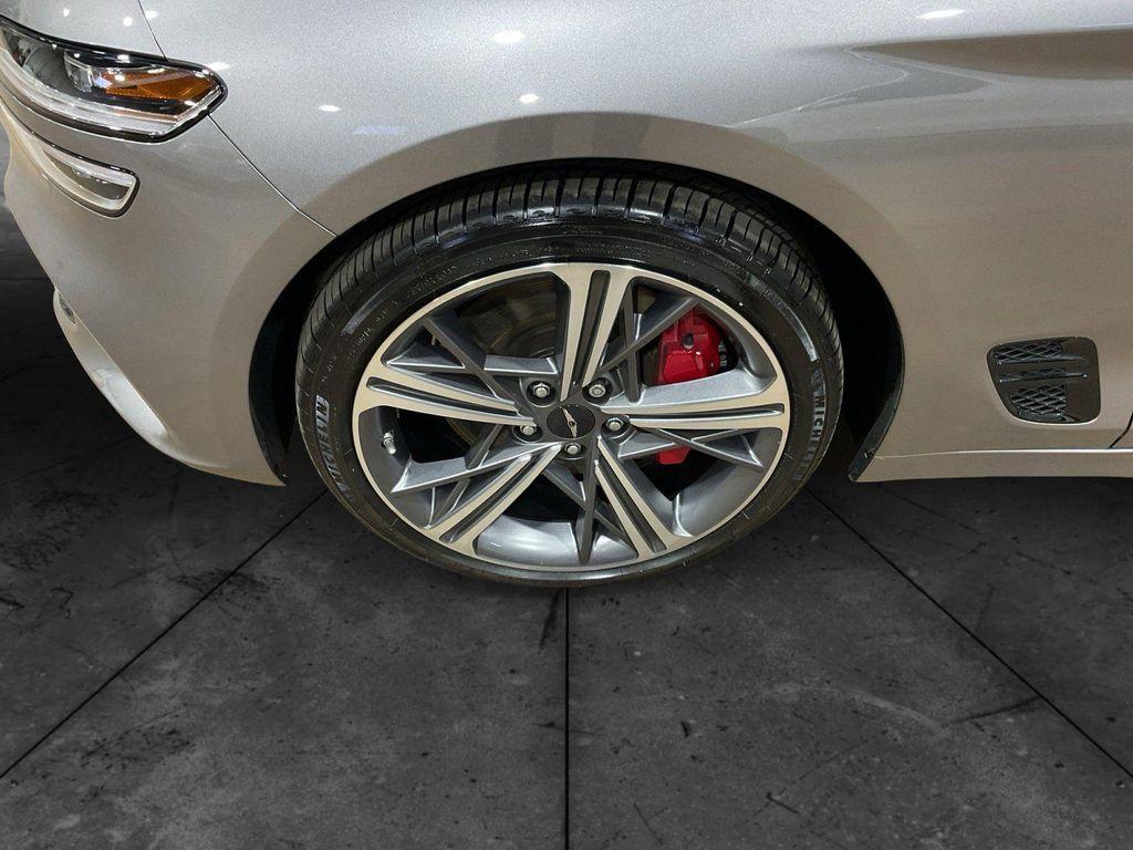 Genesis G70 2025