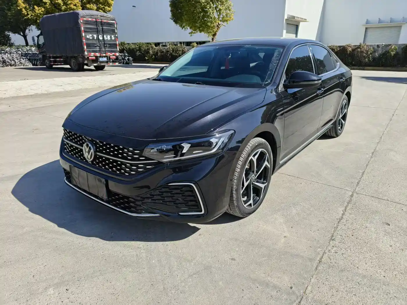 Volkswagen Passat 2023
