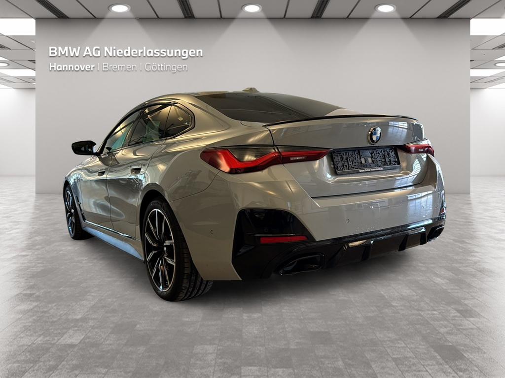 BMW M440 2023