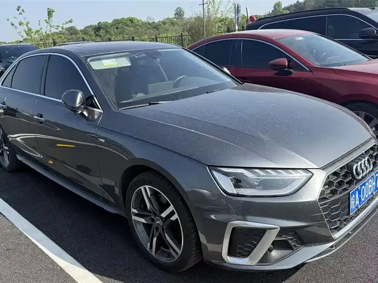 Audi A4 2021