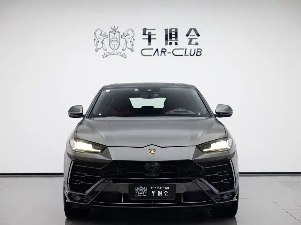 Lamborghini Urus 2022