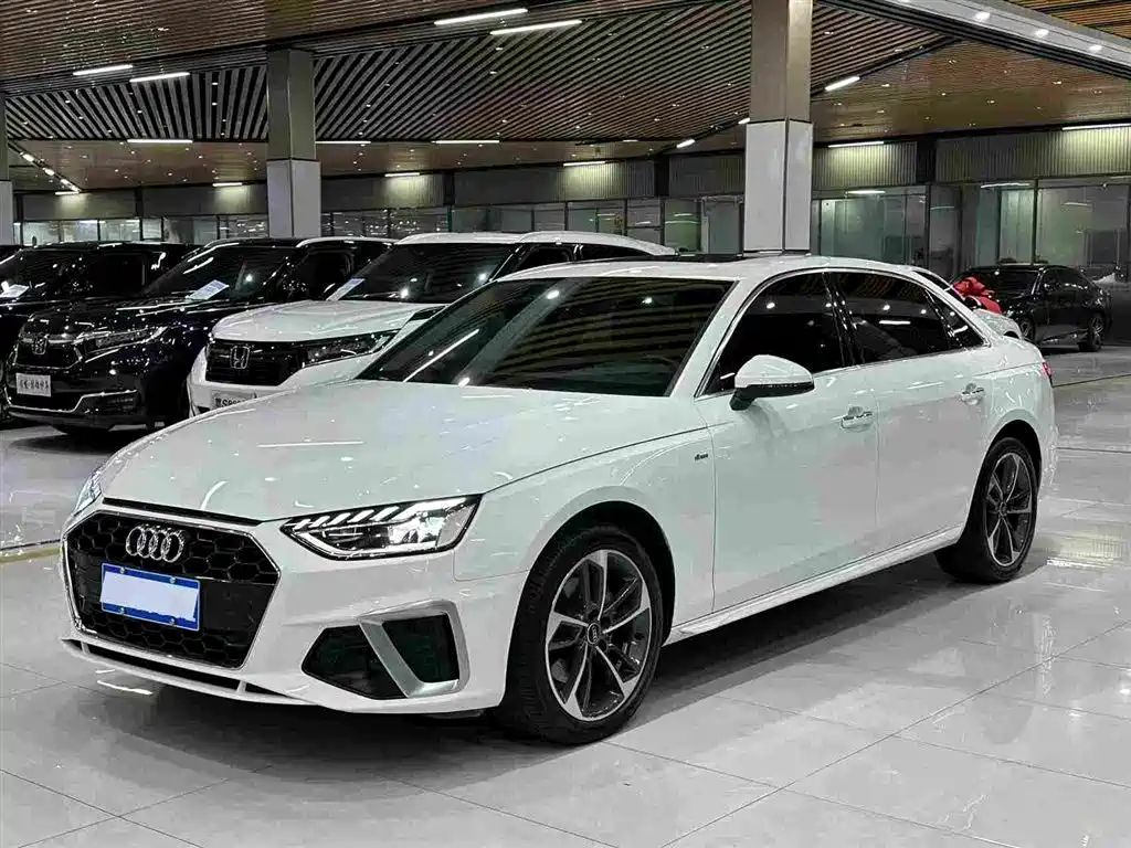 Audi A4 2024