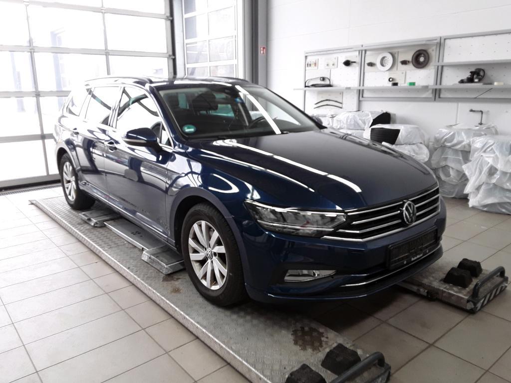 Volkswagen PASSAT VARIANT 2022