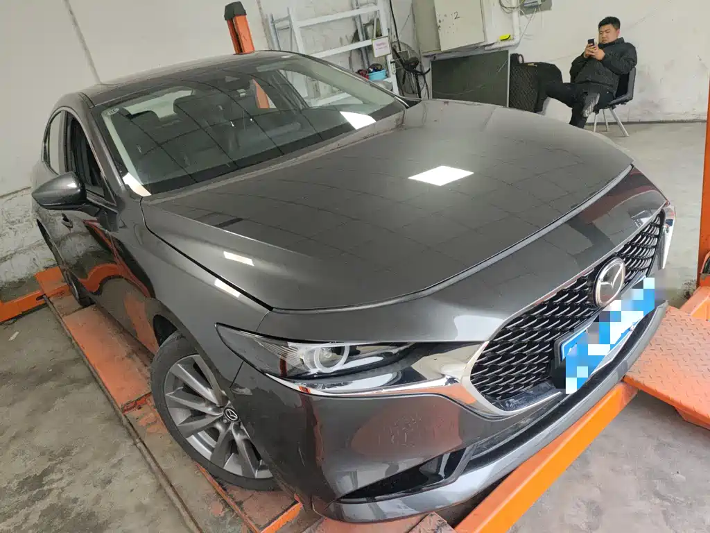 Mazda 3 2024