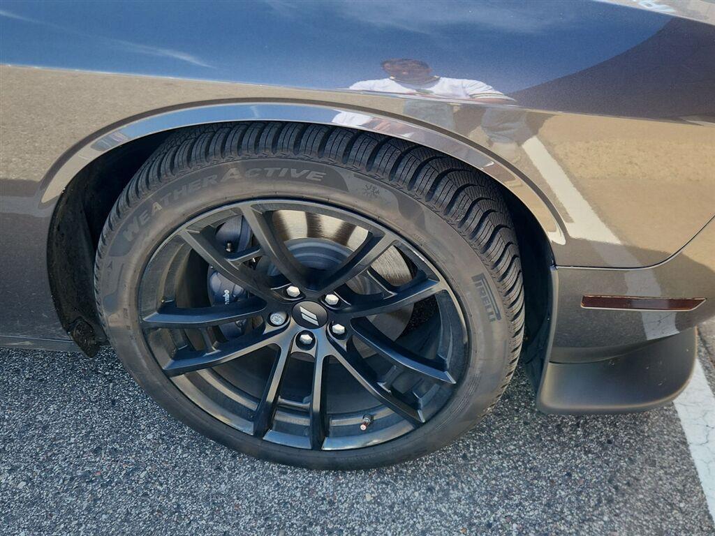Dodge Challenger 2021