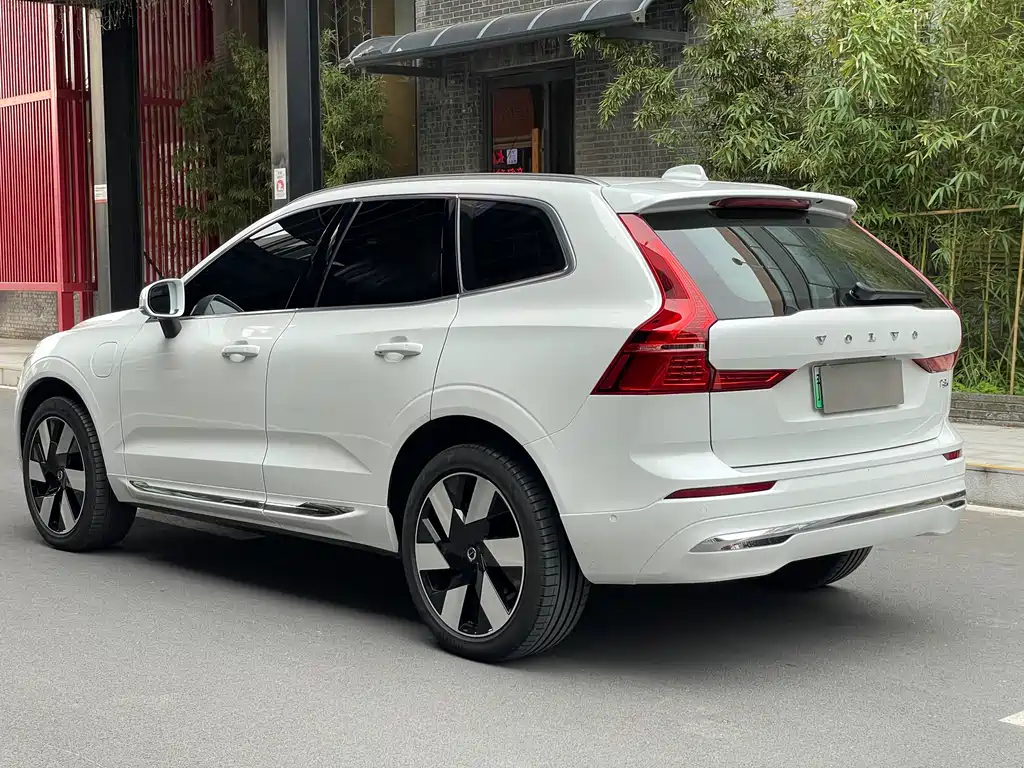 Volvo XC60 2024